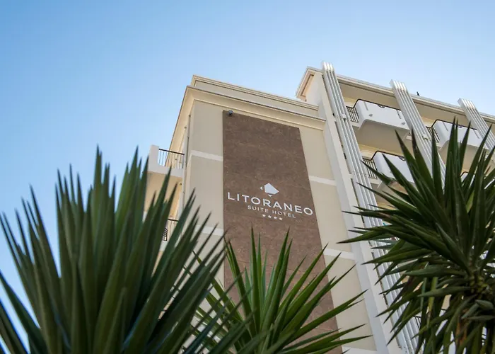 Litoraneo Otel 4*