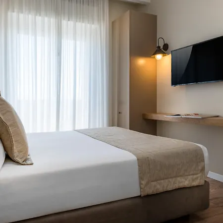 Hotel Litoraneo Rímini